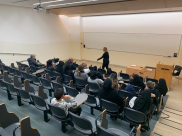 مركز التعليم نحو القمم يستضيف اهالي طلاب المشروع في محاضرة قيّمة