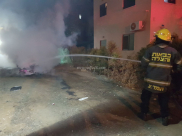  بالفيديو: اضرام النيران في دراجة نارية بحي النزهة بيافا والاطفائية تهرع للمكان 