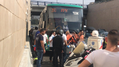  يافا: عمليات انعاش لشخص أصيب بنوبة قلبية حادة داخل حافلة بمفرق فولفسون 