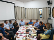 شركة المراكز الجماهيرية تسعى لتعميق التعاون المجتمعي والمبادرات مع بلدية اللد