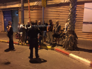 صور: يهودي يعتدي على قاصر عربي في ميناء يافا ويحاول سرقته 