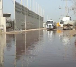  أزمة مياه الصرف الصحّي تحوّل حياة المواطنين إلى جحيم في حي شنّير باللّد