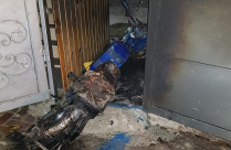  الرملة: احتراق منزل في حي الجواريش بسبب احتراق بطاريات دراجة كهربائية