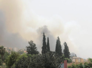   موجة حرائق تجتاح البلاد وطواقم الاطفاء في حالة استنفار 