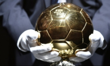 الفيفا تعلن عن مرشحي جائزة الكرة الذهبية