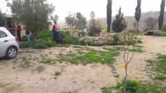 مستوطن يطلق النار على فلسطيني جنوب الخليل بدعوى تنفيذ عملية طعن