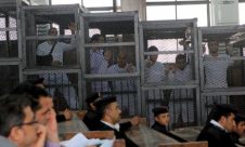 مصر: الحكم بالإعدام على أبرز قيادات التيارات الإسلامية