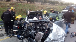 مصرع شخصين وإصابة آخر بحادث طرق مروع بالضفة الغربية