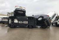  فيديو: تطاير السيارات الجديدة في ميناء حيفا