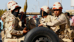 العريش : مصرع 8 جنود مصريين في هجوم على كمين للجيش 