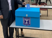 ساعات قليلة على إغلاق صناديق الاقتراع وسط ترقّب وقلق الأحزاب العربية 