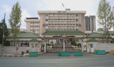  البرلمان الأردني يصادق على توصية بطرد السفير الإسرائيلي