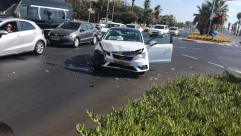  اصابة طفيفة لشخصين بحادث طرق بين مركبتين بيافا 