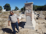  بالفيديو: مواطنون من اللد "المقابر الاسلامية في المدينة تعاني من الاهمال وبحاجة للاهتمام"