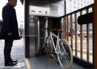 فيديو: ركن الدراجات الهوائية باليابان بطريقة مبتكرة