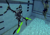 فيديو: طائرة بدون طيار للاستطلاع بالجو وتحت الماء