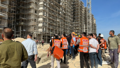 مصرع عاملين وإصابات بانهيار سقالات بناء في القدس