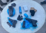  يافا: ضبط مسدسين مع كاتم للصوت وذخيرة 