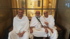 بالفيديو: حجاج يافا أثناء تواجدهم في منى لقضاء يوم التروية 