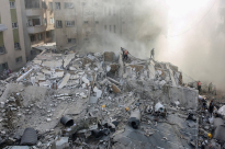 حماس تعلن مقتل 13 أسيرا في القصف الإسرائيلي على غزة