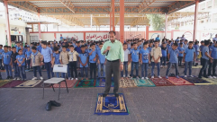 وزارة التعليم بغزة تشجّع طلبة المدارس على اقامة صلاة الجماعة