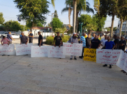 اللد : وقفة احتجاجية ضد سياسة هدم البيوت العربية امام قصر الثقافة 