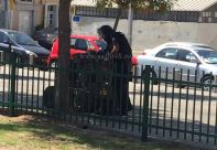 بالفيديو: الشرطة تغلق مقطعاً من شارع غزة في يافا لمعالجة جسم مشبوه 