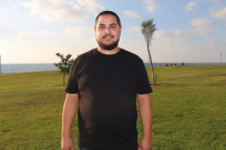  شاهد: المحامي رمزي كتيلات يدعو أهالي يافا لأداء صلاة العيد في الخلاء "متنزه العجمي"