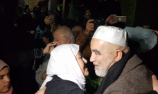 الشيخ رائد مودّعا أهالي كفركنا بعيون دامعة: كنتم وستبقون في القلب