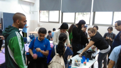 مشروع القمم في مدارس يافا الابتدائية يستضيف متطوعين/ات من شركة جولبل فاكتورينج