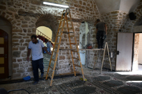 فيديو: ساهم في أعمال ترميم وتوسعة مسجد البحر في يافا