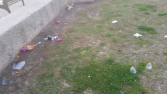 شاهد: عاصفة من النفايات تضرب متنزه العجمي بعد عطلة يوم السبت - من المسؤول؟!