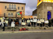  وقفة احتجاجية ضد العنف وجرائم القتل في دوار الساعة بيافا