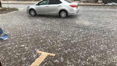 فيديو: تساقط حبات البرد والأمطار الغزيرة على يافا