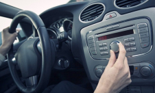  الأمن الامريكي يتجسس على "المشبوهين" عبر راديو السيارة