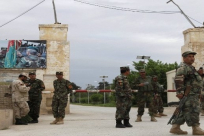 140 قتيلا في هجوم لحركة طالبان على قاعدة عسكرية افغانية