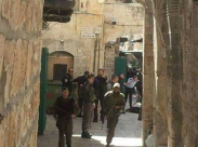 طعن شخص قرب باب الاسباط بالقدس