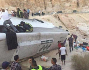  الاردن : 6 وفيات و38 إصابة بحادث طرق مروع لحافلة معتمرين أردنيين