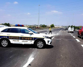 سقوط حمولة شاحنة على شارع 431 قرب الرملة يتسبب بازدحامات مرورية 