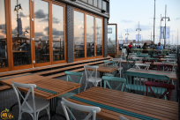  الحكومة تتراجع عن قرار اغلاق المطاعم حتى يوم فجر الثلاثاء 