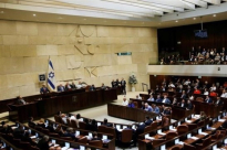 الكنيست تصادق على حل نفسها واجراء انتخابات جديدة