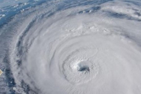  الإعصار الأقوى منذ 30 عاما يقترب من السواحل الامريكية