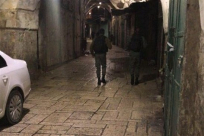 اصابة شرطيين بعملية طعن واطلاق النار على المنفذ بالقدس