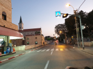  بالصور: شلل يُصيب الحركة التجارية في مدينة يافا اثر توتر الأوضاع الأمنية 