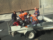 اصابة سائق دراجة نارية بحادث طرق جنوب مدينة يافا