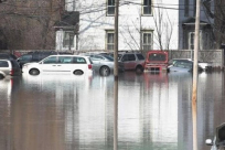 سقوط قتلى- ولايات أميركية "تغرق"