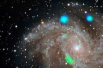 ناسا: أضواء لامعة غامضة في مجرة بعيدة