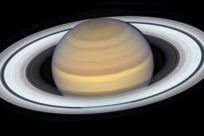  العلماء يكتشفون علامات جديدة عن إمكانية وجود حياة على أحد أقمار كوكب زحل