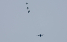 غزة: 18 شهيدا نتيجة الإنزال الخاطئ للمساعدات برا وبحرا