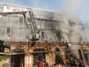 الشرطة: لا معلومات أن حريق يافا متعمّد والتحقيقات مستمرة